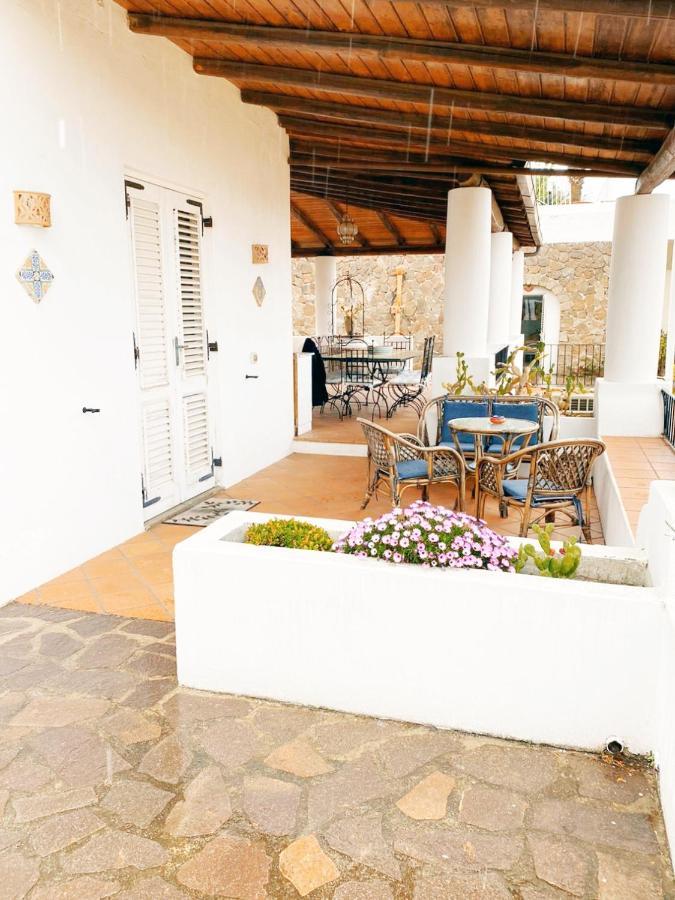 Villa Belvedere Липари Экстерьер фото
